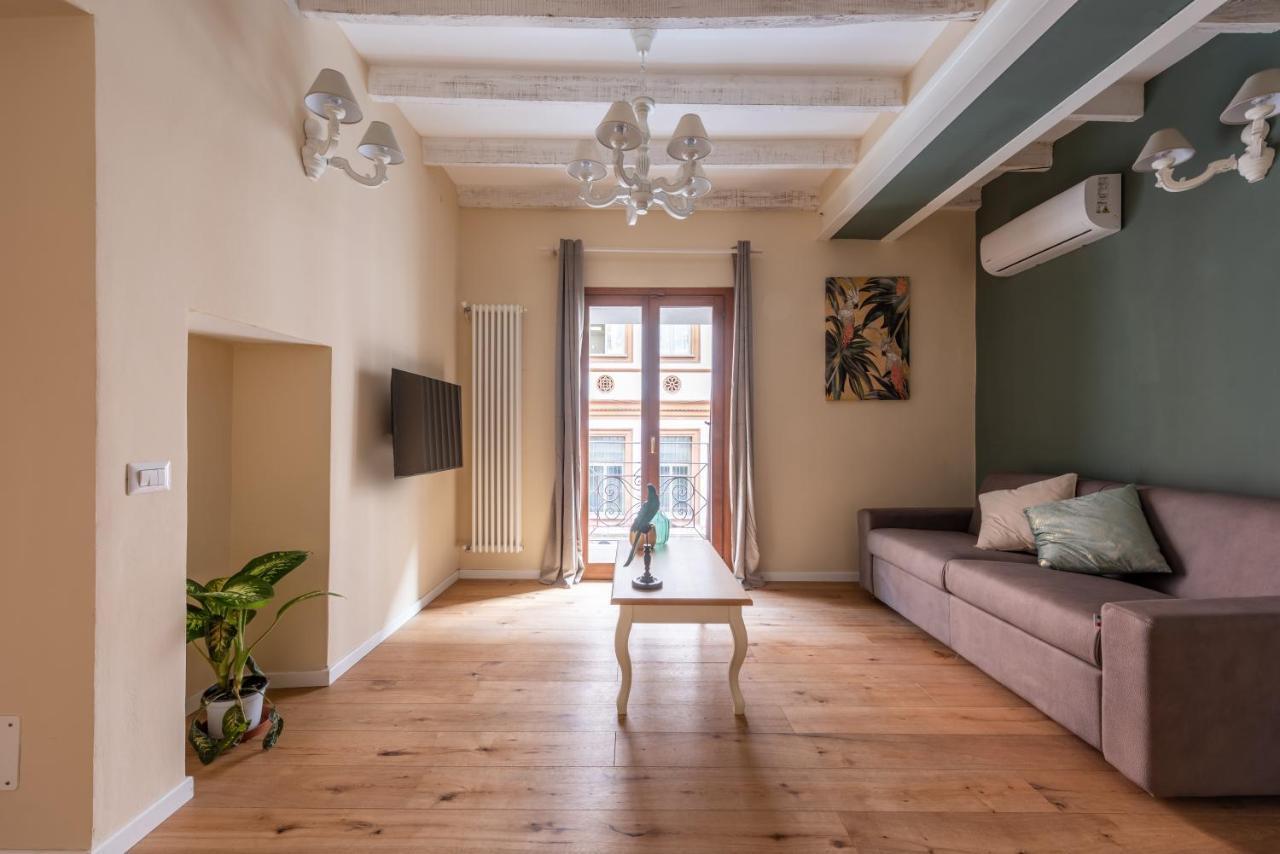 We Home - Tadino House - Porta Venezia, Milano Esterno foto